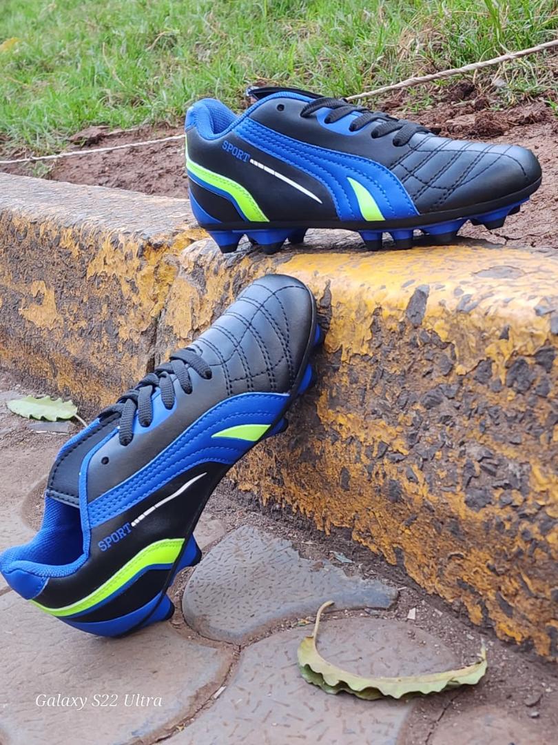 kids soccer boots, kids football boots, soccer cleats  for kids