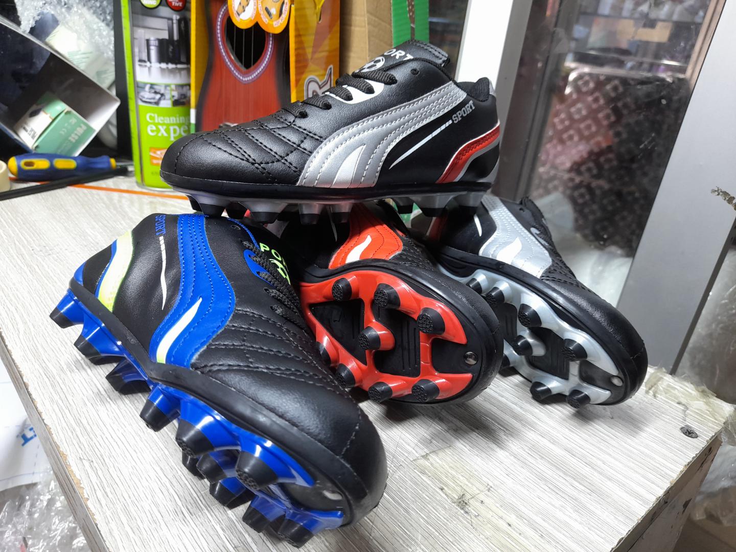 unisex kids football boots, kids soccer boots, football boots  for kids