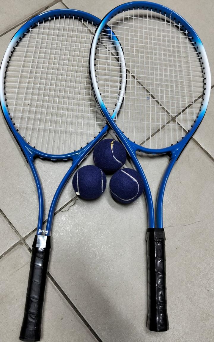 a pair of lawn tennis rackets  plus tennis  ball,tennis  rackets, lawn tennis rackets plus balls, 2 pieces  of rackets,a pair of lawn Tennis rackets