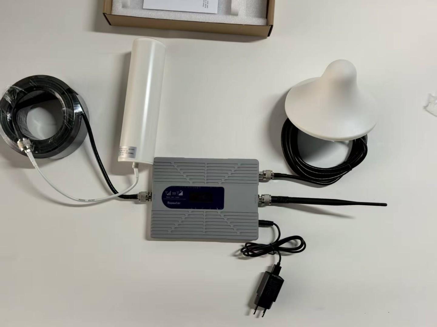 5G dual quad and Gsm booster with extra indoor aerial