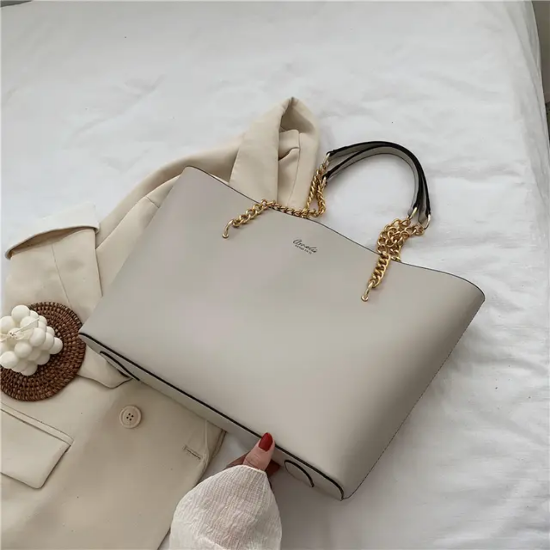 Latest Hot Sell Tote Bags Young Lady Cute Love Purses Popular Luxury Handbags for Wome