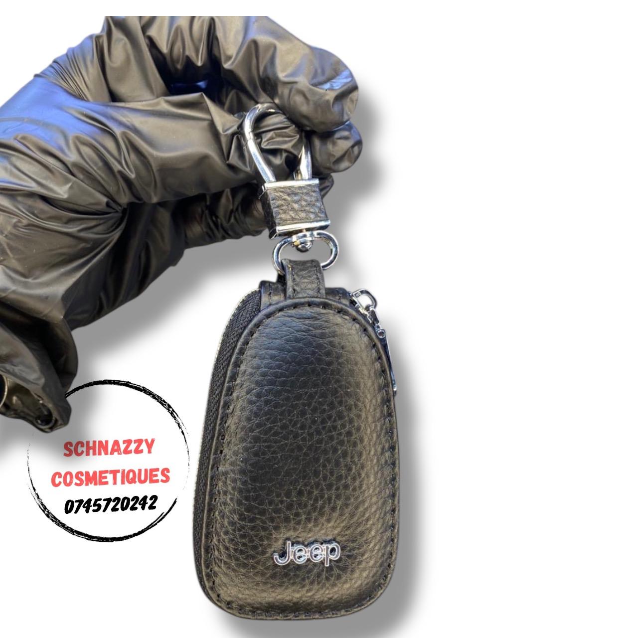 Multifunction Car Key Protector Pouch PU Leather Cover Safely Protect From Dilapidation Scratch Damage Loss Car Keyholder Keychain Bag Key Case Fits IDs Small Snugly Compact Fits Bag Back Pocket