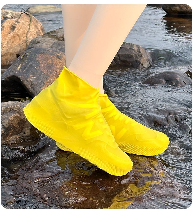 【2 Pieces】African Monsoon Essentials: 2.8mm Latex Overboots - Mud-Proof Rain Shoe Covers with 7-Level Anti-Slip Grip for Nairobi Flood Zones, Heavy-Duty Toe Armor in Vibrant Colors(FBK)(discount)