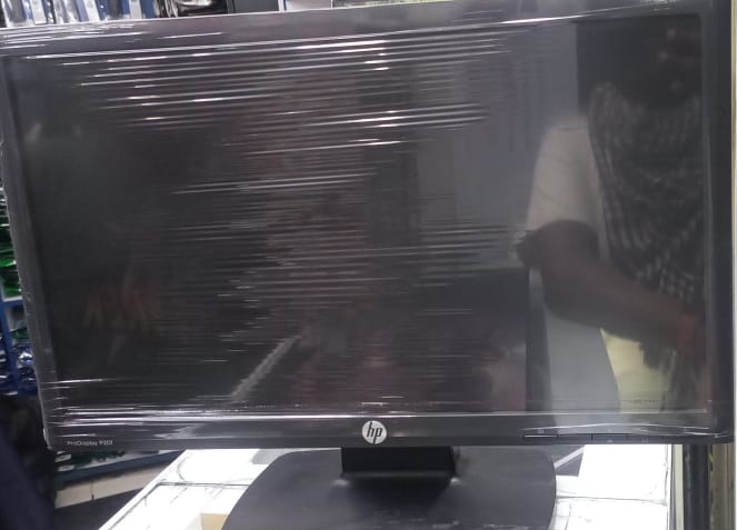 Refurbished Hp 20'inch monitor Refurbished Monitor REFURBISHED MONITORS LCD 20 INCHES WIDE