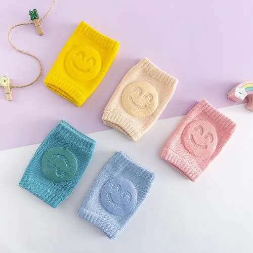 Knee pads for baby crawling, baby clothing knee pad sock with smile pattern, toddlers' care socks