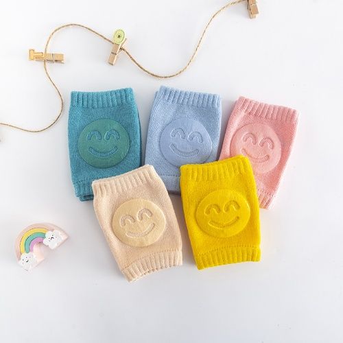 Knee pads for baby crawling, baby clothing knee pad sock with smile pattern, toddlers' care socks
