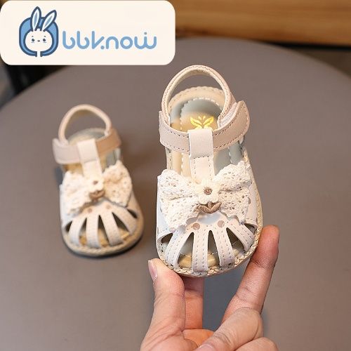 2025 Summer girls' sandals Baby children 1-2 years old baby soft soled toddler shoes bow bow head children's shoes