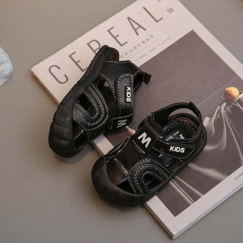 Summer boys' sandals anti-kick beach shoes 1-2-3 boys' shoes anti-slip soft-soled toddler shoes, boy fashion sandals