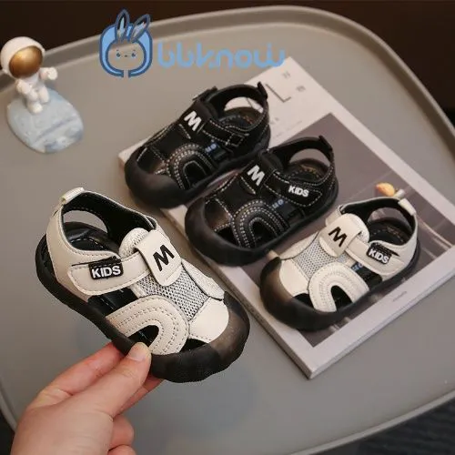 Summer boys' sandals anti-kick beach shoes 1-2-3 boys' shoes anti-slip soft-soled toddler shoes, boy fashion sandals