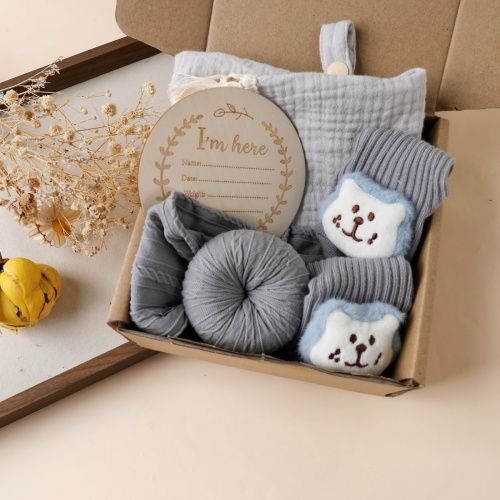 New born baby gift sets, popular & fashion for your little one,Tassel soothing towel Toiletry gift box,Socks, bath brushes, baby welcome gifts