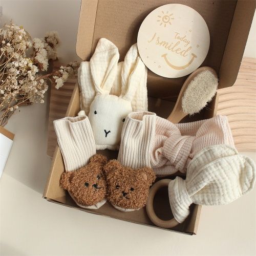 INS Popular baby gift sets, new born baby meet gift,Rabbit and Lion Soothing Towel, Sock, Saliva Towel, Toiletry Gift Box, Newborn Bite Ring, Hair Band Set
