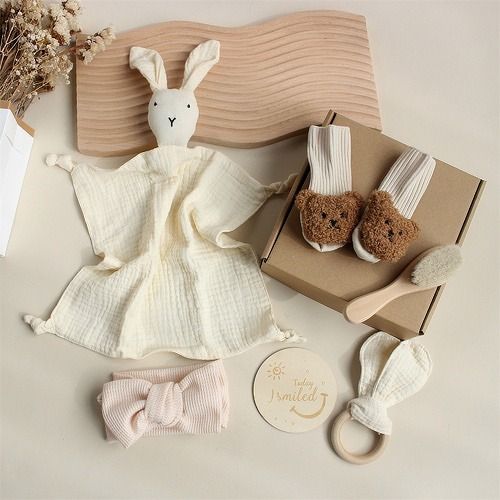 INS Popular baby gift sets, new born baby meet gift,Rabbit and Lion Soothing Towel, Sock, Saliva Towel, Toiletry Gift Box, Newborn Bite Ring, Hair Band Set
