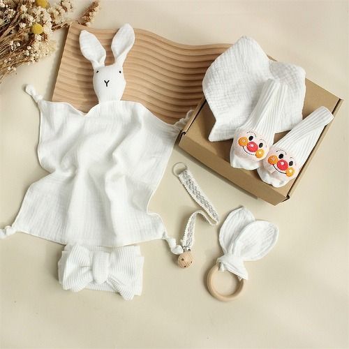 INS Popular baby gift sets, new born baby meet gift,Rabbit and Lion Soothing Towel, Sock, Saliva Towel, Toiletry Gift Box, Newborn Bite Ring, Hair Band Set