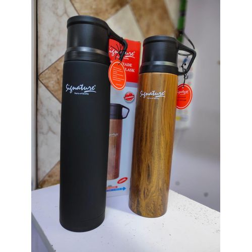 1 Litre Unbreakable portable Signature 1000ml Vacuum Flask.Made from quality stainless steel
Features an unbreakable liner and case
Vacuum insulated
Retains hot and cold liquid
Plastic lined insulated