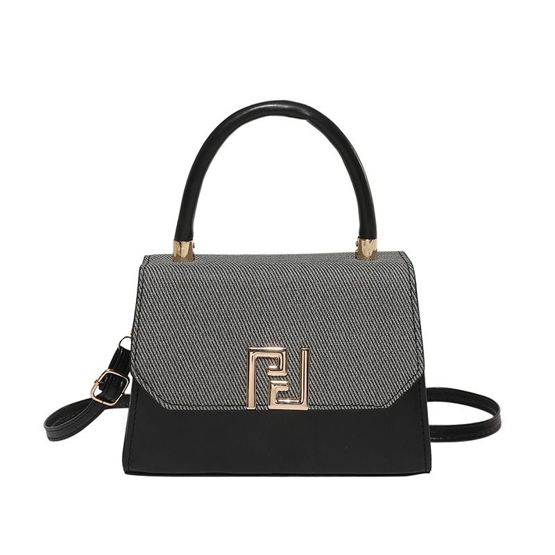 Fashion Design Handbag Women 2026 New Model Small Exclusive Casual Tote Bag Korean Version High Quality Fashionable Cross-body Bag Trendy Pastel Color Horizontal Square Shape Inner Zippered Pocket