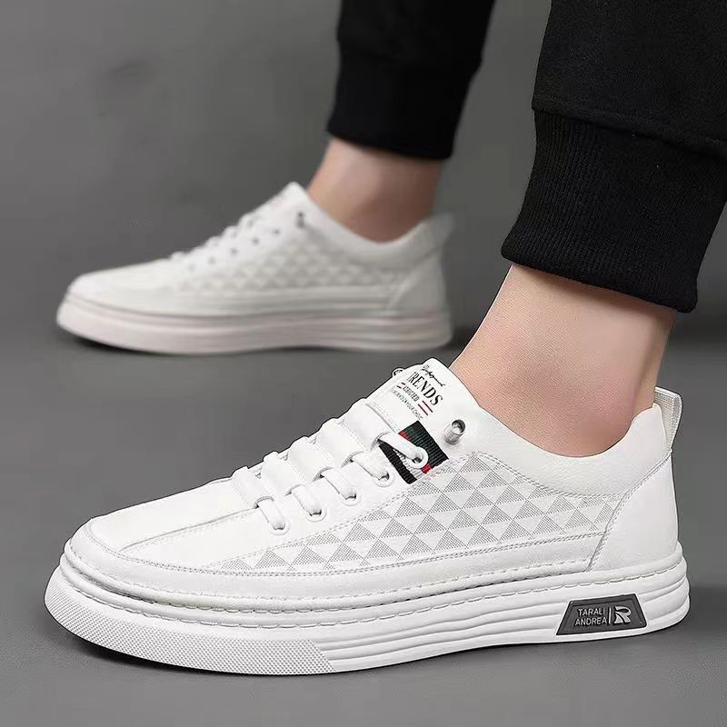 Skateboarding Shoe Men's Summer Breathable Thin Soft Leather White Shoes Men's Trend Versatile Casual Sports Board Shoes