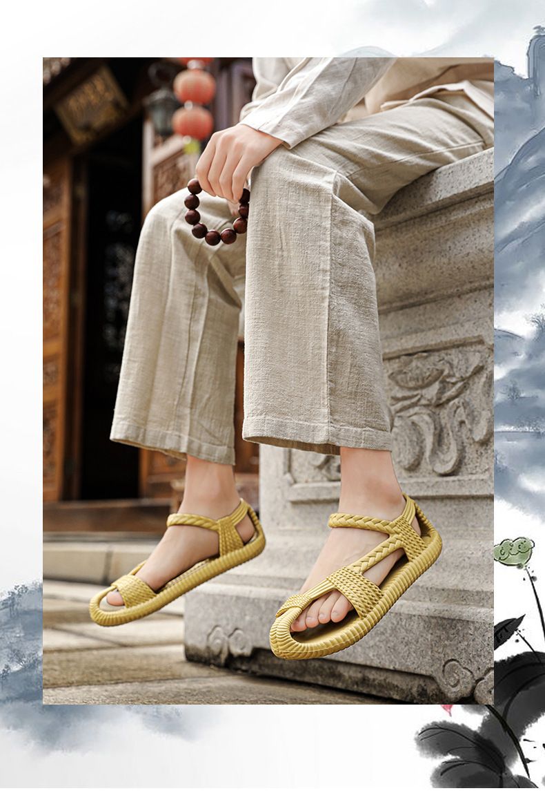 Sandal Men Sandal Shoe Summer Oversized Woven Trendy Shoes for Men EVA Hand Woven Sandals Couple Ethnic Style Grass Shoes Hollow out Breathable Driving Sandals