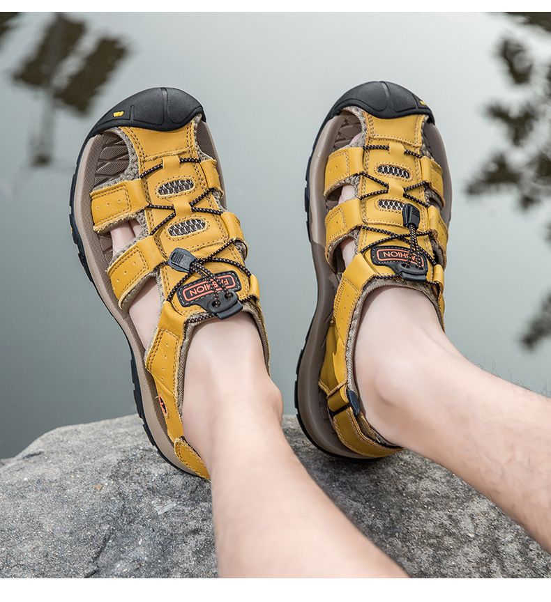 Sandal Men Sandal Shoe Large Sandals Men's Summer Breathable Leather Beach Shoes Hand Sewn Cowhide Sandals