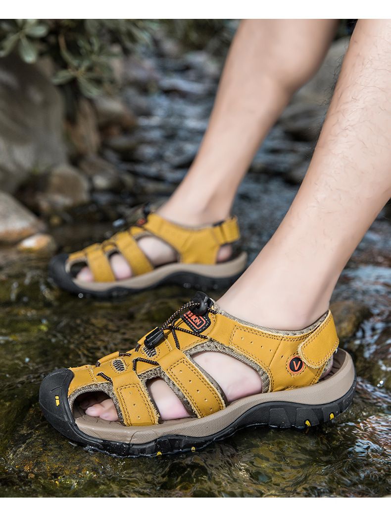 Sandal Men Sandal Shoe Large Sandals Men's Summer Breathable Leather Beach Shoes Hand Sewn Cowhide Sandals