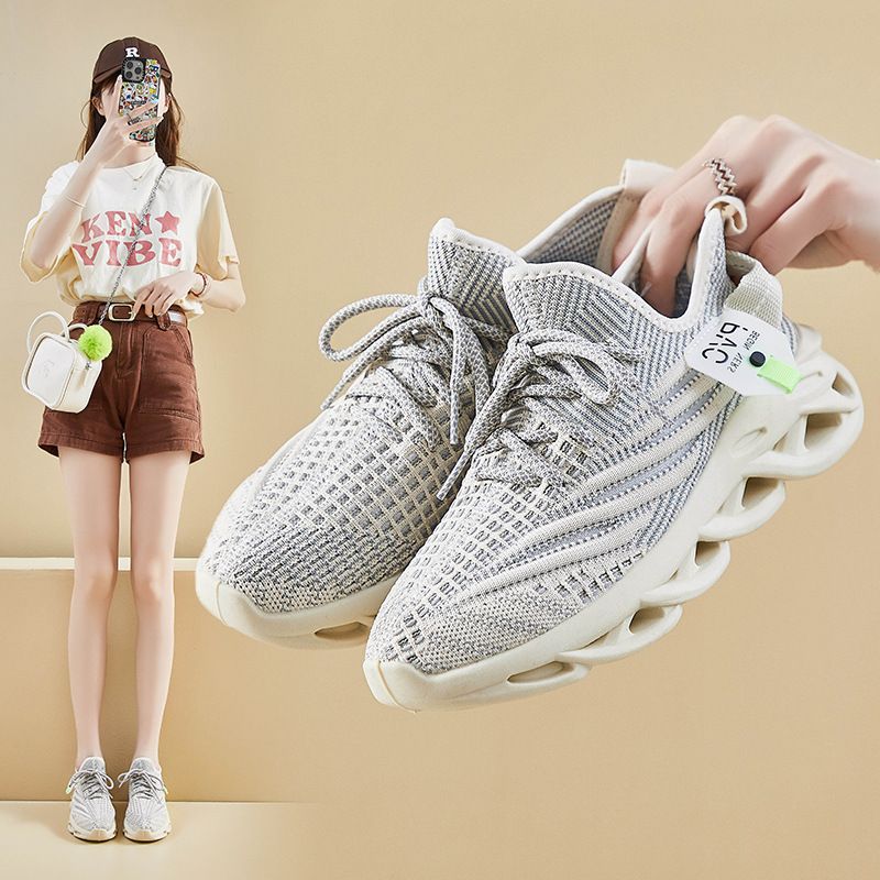 Running Shoe Woman Sneaker Running Shoe Lady Girl Ins Korean Couple Style Flyknit Shoes Summer New Student Sports Shoes Breathable Running Casual Shoes