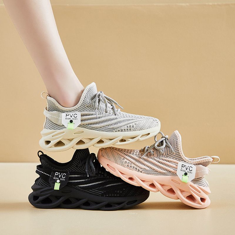 Running Shoe Woman Sneaker Running Shoe Lady Girl Ins Korean Couple Style Flyknit Shoes Summer New Student Sports Shoes Breathable Running Casual Shoes