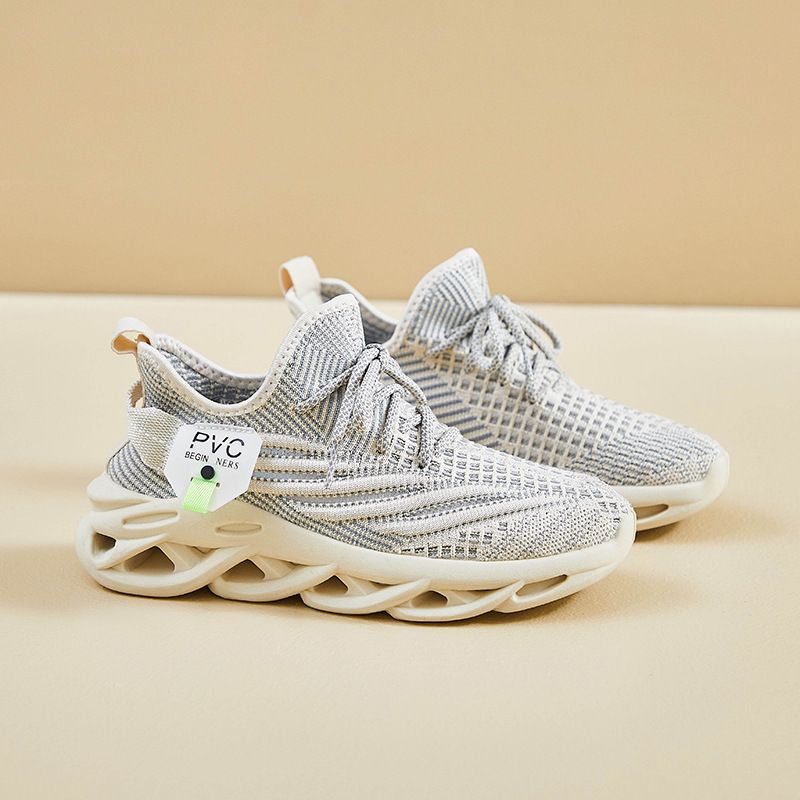 Running Shoe Woman Sneaker Running Shoe Lady Girl Ins Korean Couple Style Flyknit Shoes Summer New Student Sports Shoes Breathable Running Casual Shoes