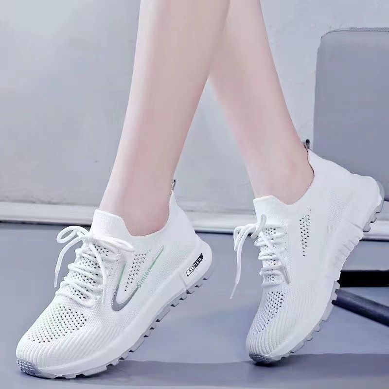 Running Shoe Woman Sneaker Running Shoe Lady Girl Summer Women's Shoes Fly Woven Mesh Surface Leisure Sports Shoes Running Shoes Ultra Light Student Shoes for Women