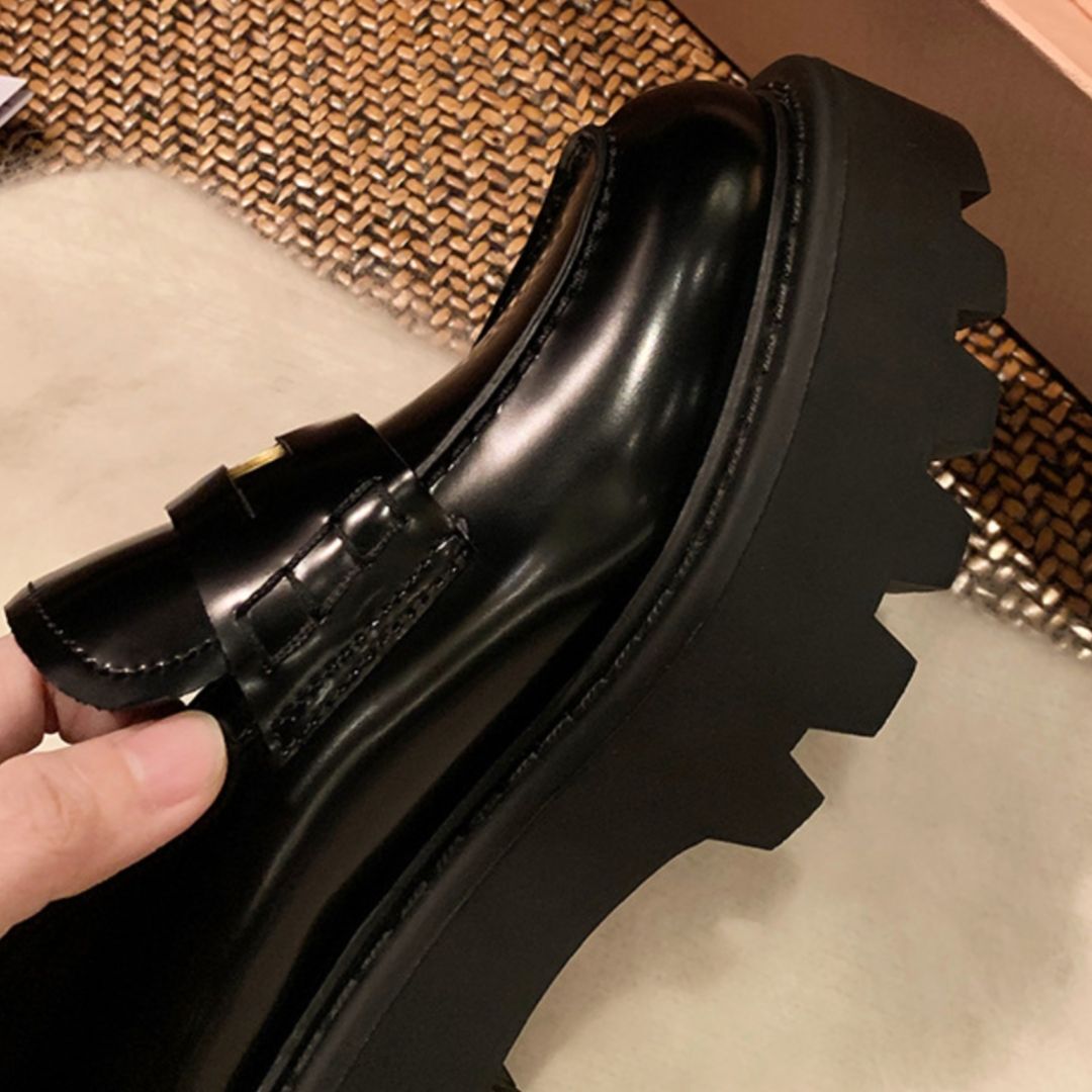 Loafer Shoe Woman Cowhide Temperament Little Gold Coin Round Toe Slip on Loafer Women's Thick Soled Leather Shoes