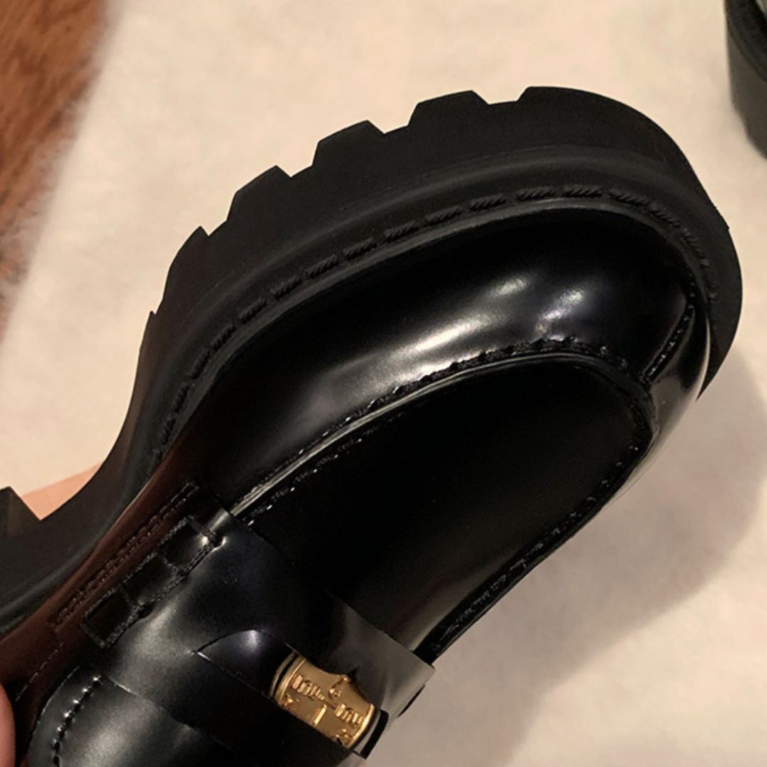 Loafer Shoe Woman Cowhide Temperament Little Gold Coin Round Toe Slip on Loafer Women's Thick Soled Leather Shoes