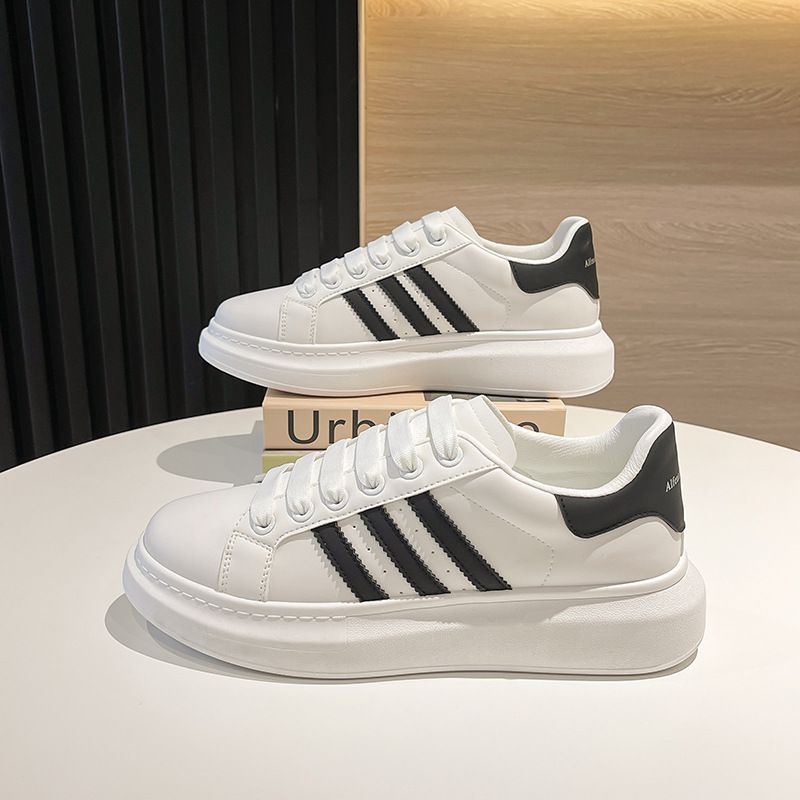 Sneaker Woman Sneaker Shoe Woman Sneaker Lady Shoe Spring New White Shoes Female Student Korean Version Thick Soled Female Internet Celebrity Shoes Casual Shoes for Couples