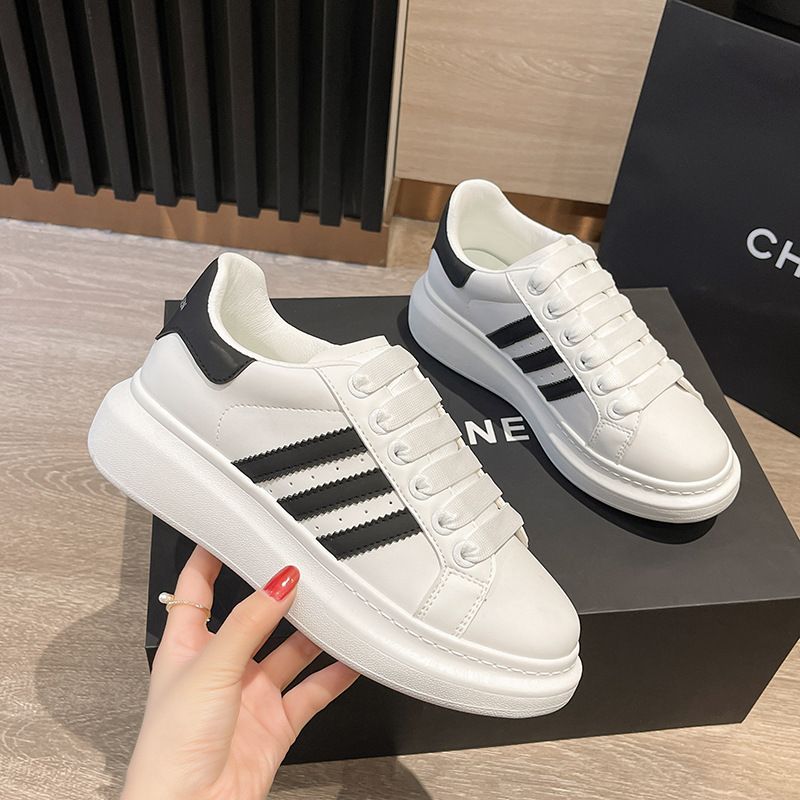 Sneaker Woman Sneaker Shoe Woman Sneaker Lady Shoe Spring New White Shoes Female Student Korean Version Thick Soled Female Internet Celebrity Shoes Casual Shoes for Couples