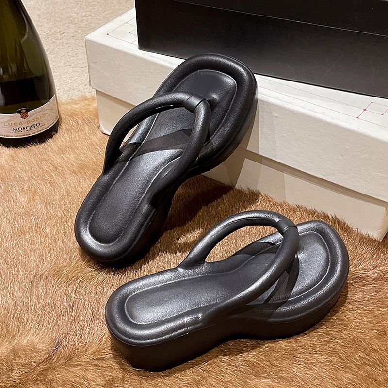 Slipper Lady Women Fanshionable Herringbone Thick Soled Sandals Summer New Outdoor Fashion European American Beach Sponge Cake Shoes Flip-Flops