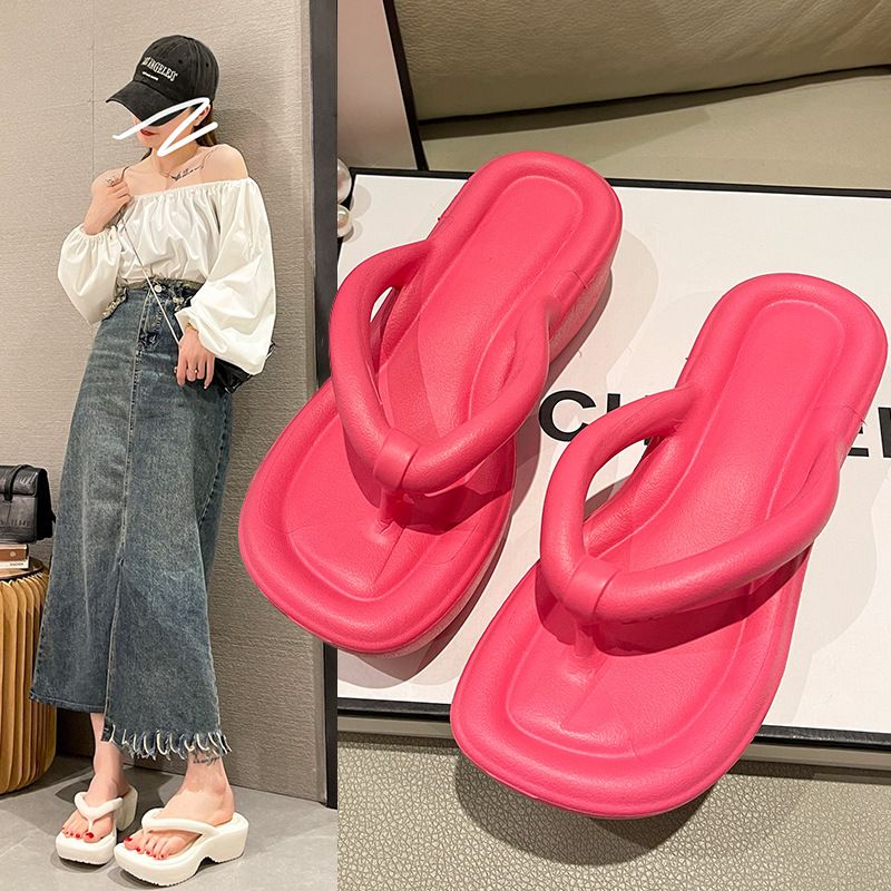 Slipper Lady Women Fanshionable Herringbone Thick Soled Sandals Summer New Outdoor Fashion European American Beach Sponge Cake Shoes Flip-Flops