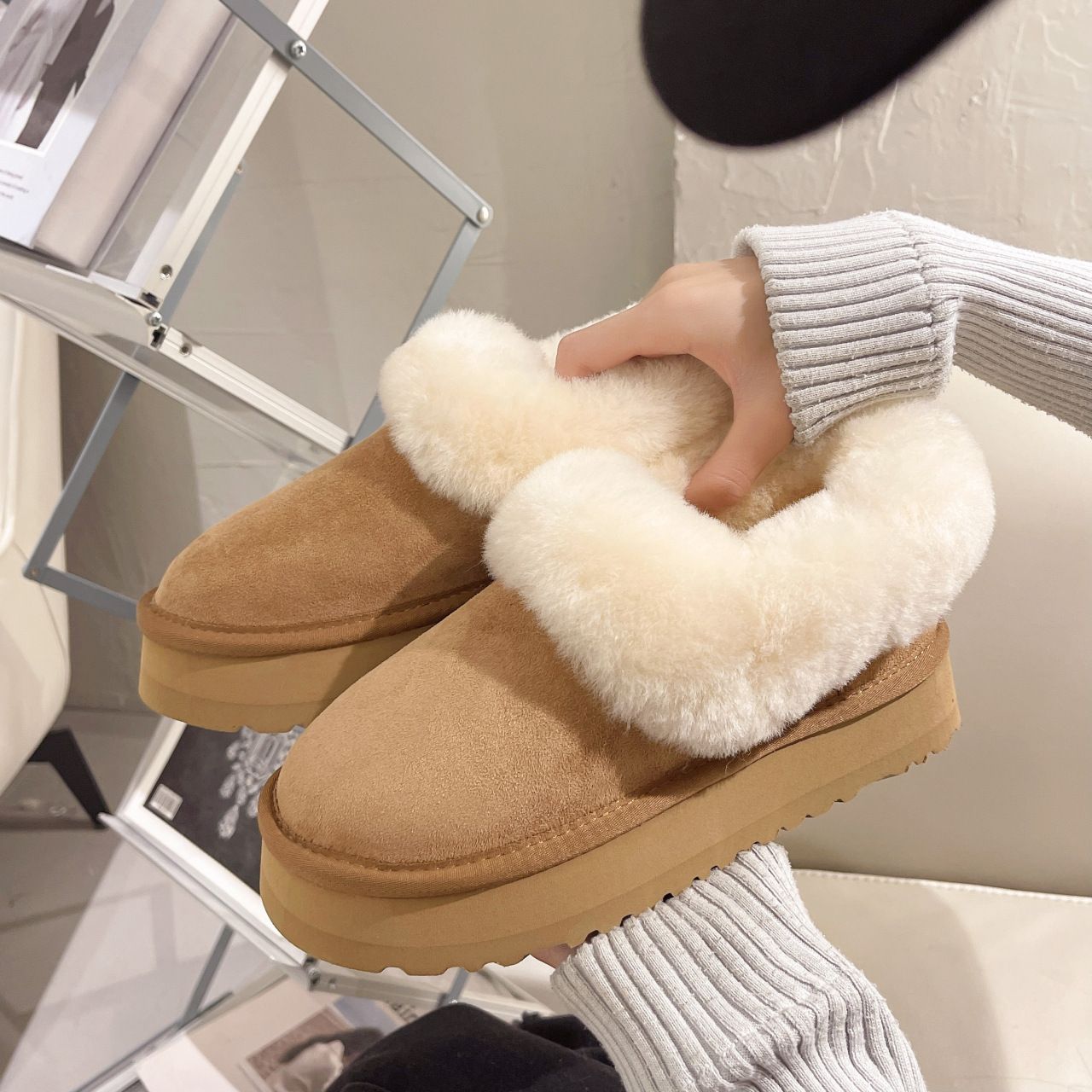 Snow Boots Women's Winter Thick Soled Round Toe Short Tube Slip on Bread Shoes Plush Cotton Shoes