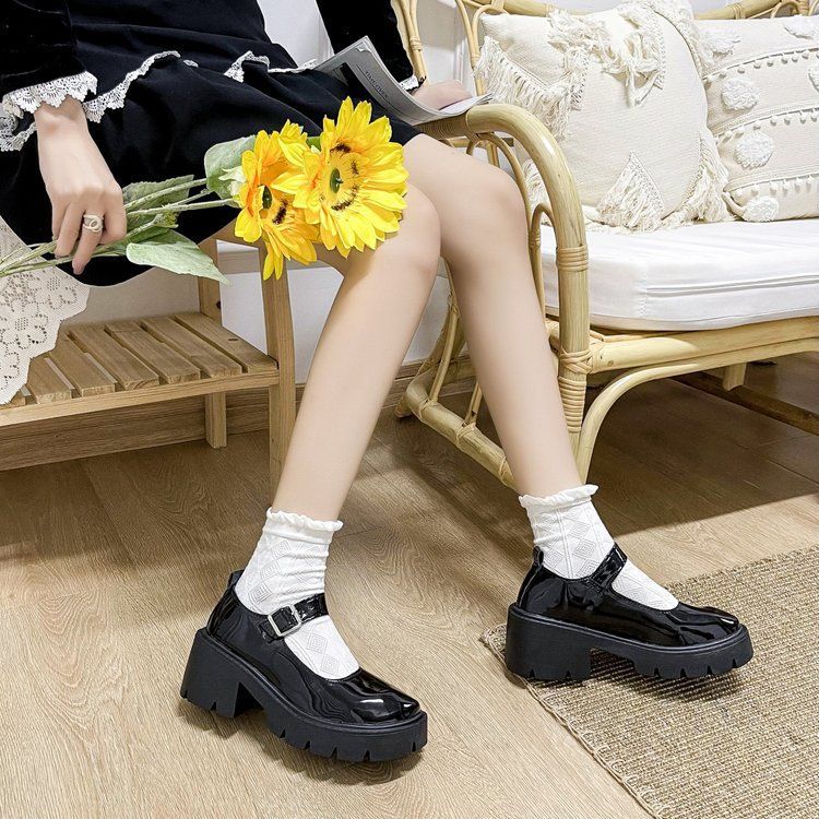 Leather Shoe Lady Oxford Shoe Sponge Cake Thick Soled Retro Mary Jane Shoes Janey Shoes Women's New Four Seasons Japanese Fashion Thin Leather Shoes