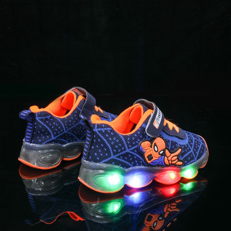 Kids Shoes Kids Sneaker Spring Autumn New Cartoon Boys' Girls' Sports Mesh Shoes Light Up Children's Breathable Mesh LED Luminous Light Shoes