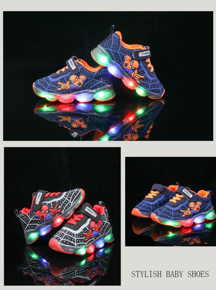 Kids Shoes Kids Sneaker Spring Autumn New Cartoon Boys' Girls' Sports Mesh Shoes Light Up Children's Breathable Mesh LED Luminous Light Shoes
