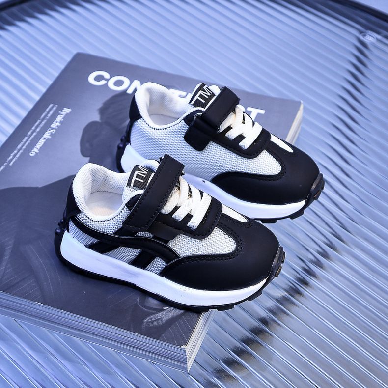 Kids Shoes Kids Sneaker Girls' Sports Shoes Spring Autumn New Mesh Breathable Children's Dad Shoes Boys' Soft Soled Casual Running Shoes