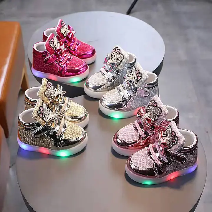 Spring Autumn Girls Princess Shoes with Rhinestones Breathable Lighting Shoes Children's Shoes Sports Shoes Casual Shoes