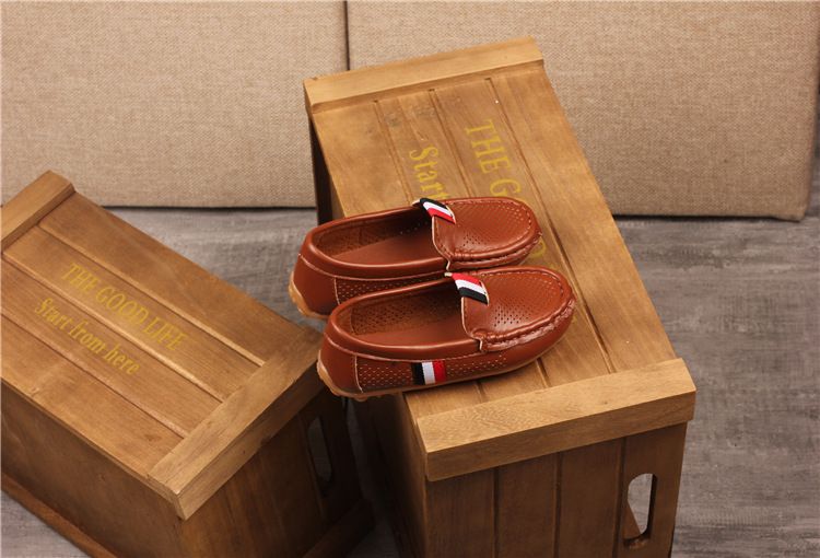 Loafer Kid New Girls' Anti Slip Bean Shoes Comfortable Baby Shoes for Boys Hollow Out Breathable Large Children's Shoes