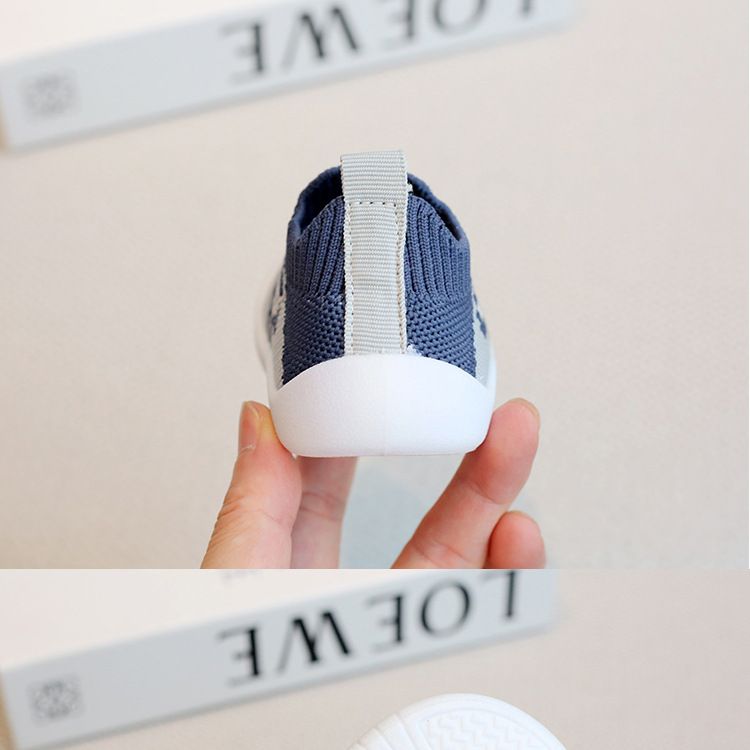 Baby Shoes Spring Autumn Children's Breathable Indoor And Outdoor Shoes Baby Soft Sole Anti-Collision Walking Shoes Fashionable Flyknit Mesh Shoes for Boys Girls