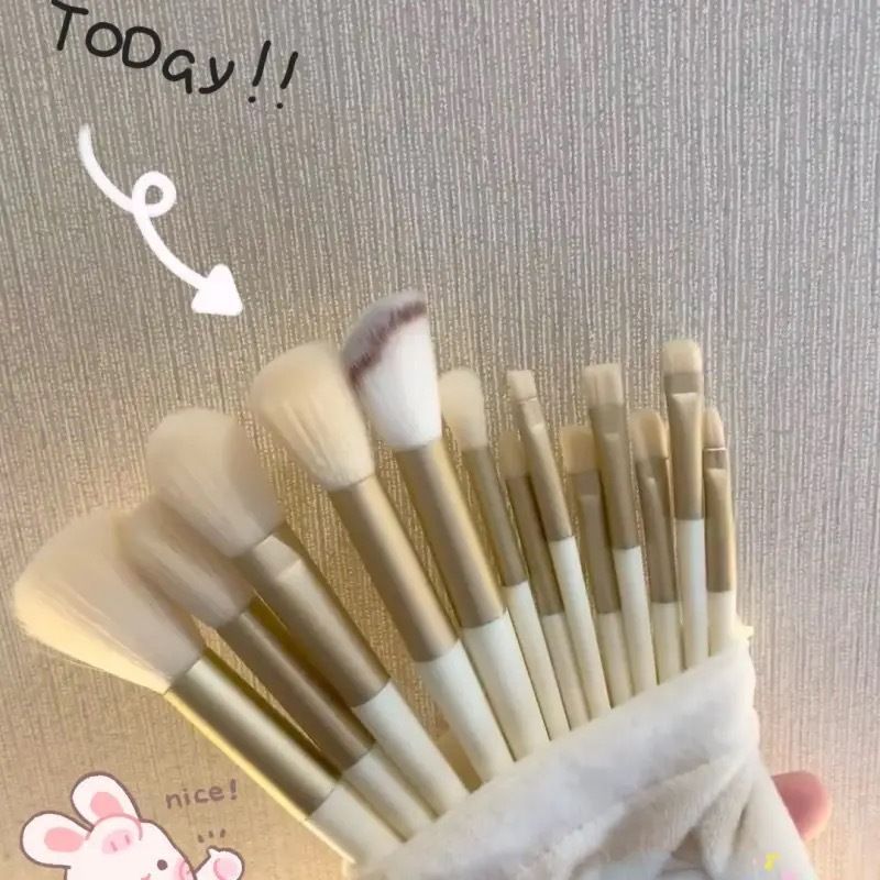 Makeup Brushes Tools Brush Sets Makeup Brush 13 Cloth Bags Foundation Make-Up Powder Blusher Highlight Concealer Set Brush Eye Shadow Powder Full Set of Brush Tools