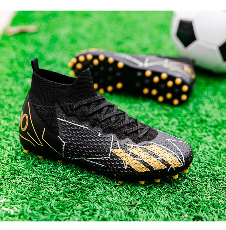 Men's Shoes Athletic Soccer High Top Football Shoes New Short Nail Breathable European Cup Professional Match Shoes Football Shoes
