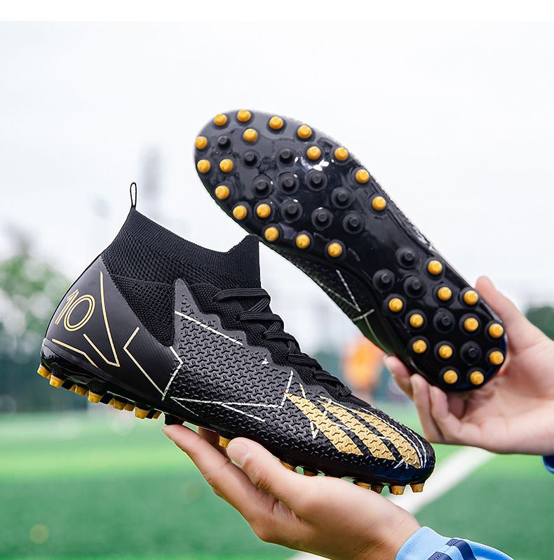 Men's Shoes Athletic Soccer High Top Football Shoes New Short Nail Breathable European Cup Professional Match Shoes Football Shoes