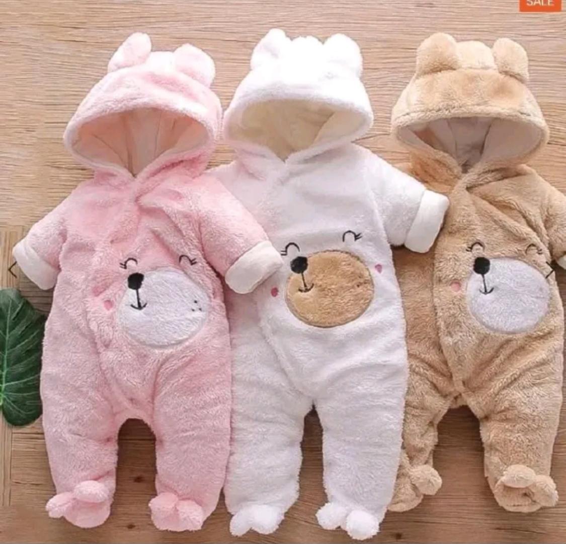 Heavy Baby Rompers – Warm & Cozy Onesies for Newborns and Toddlers – Available in Boys, Girls & Unisex Colors – Full-Body Winter Jumpsuits