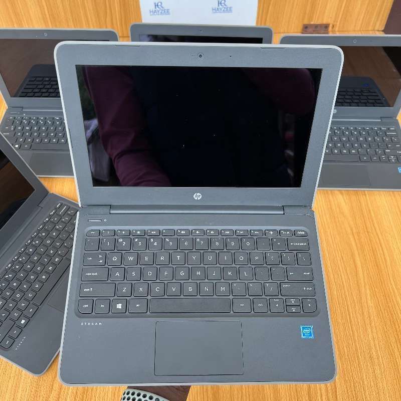 Refurbished HP Stream 11 Pro G4 11.6" Intel Celeron 4GB RAM 64GB SSD Ultra Slim Laptop Windows 10 Pro + Backpack Bag