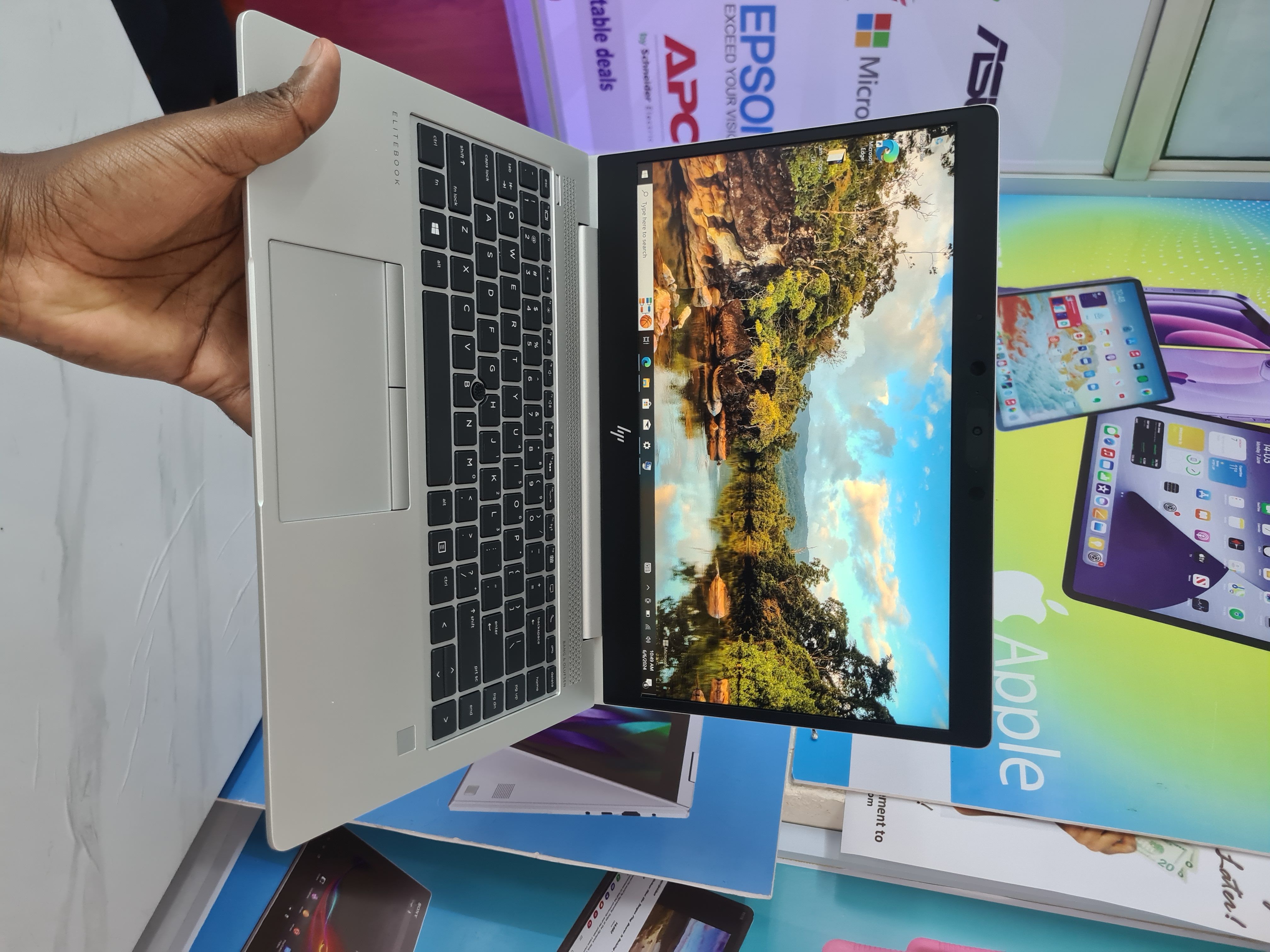 HP Elitebook 745 G6 AMD Ryzen 7 Pro 3700U 16GB RAM 256GB SSD 2GB AMD Radeon Graphics 14" FHD Windows 11 Pro Laptop + Bag, Great for Graphics, Engineering, Editing, Gaming. Refurbished