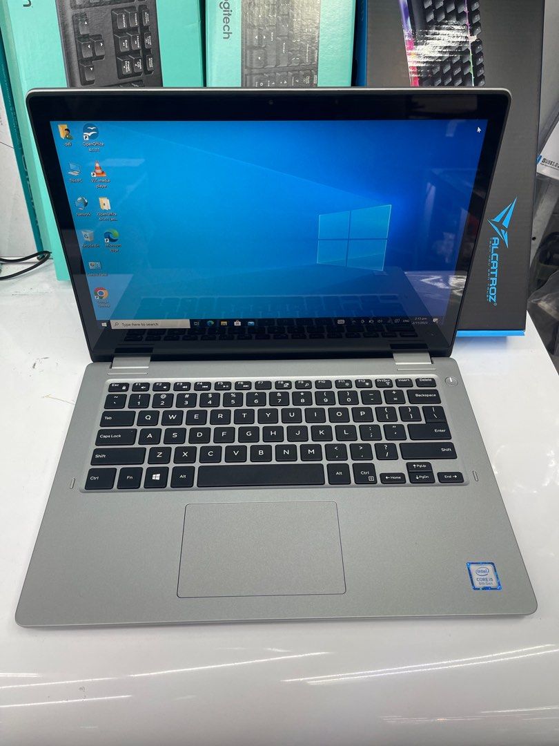 Dell Latitude 3310 x360 Core i5 8GB RAM 256GB SSD 2 in 1 Quad Core 8th Gen 13.3" Touchscreen Windows Laptop + Bag, Mouse
