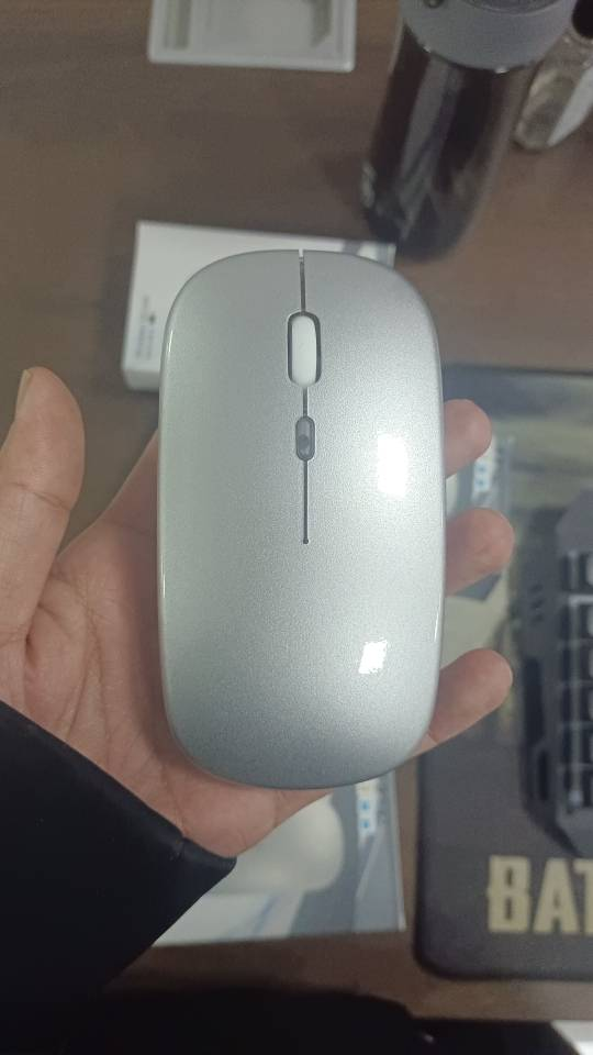 Portable Mini Ultra-thin Rechargeable Wireless Bluetooth Mouse Ergonomic TYPE-C Vertical Rechargeable Wireless Mouse for Laptops