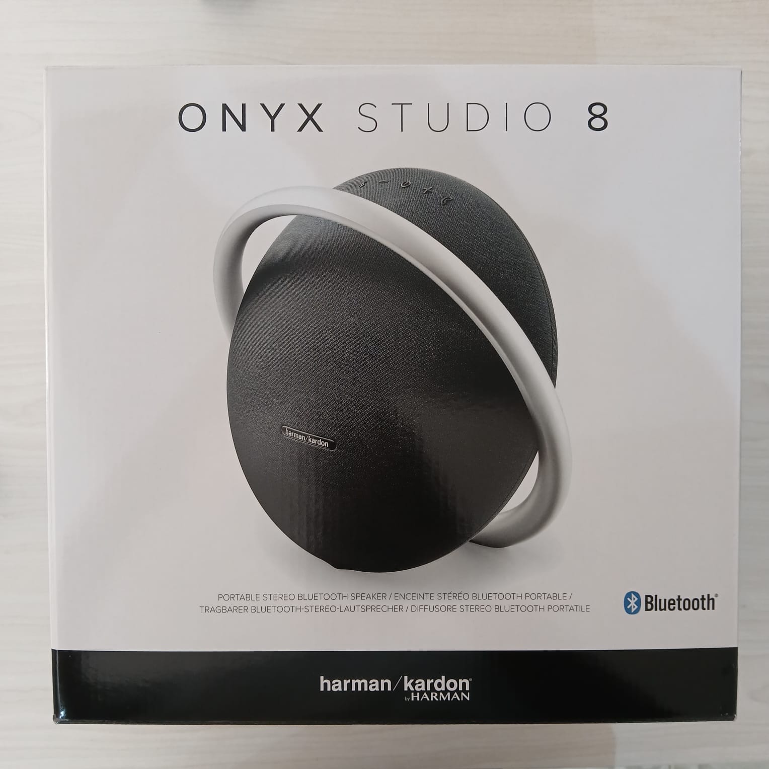 Harman Kardon Onyx Studio 8 Portable Wireless Speaker - Bluetooth Studio Speakers, Ideal Stereo Sound Experience
